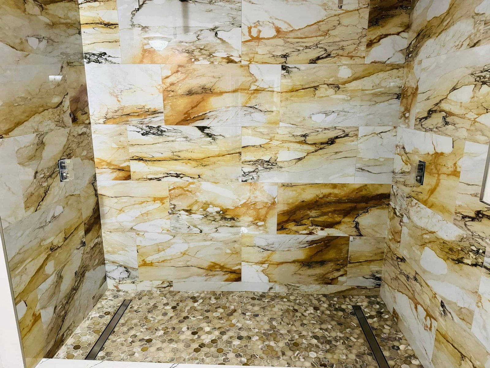 432351045_423151153561511_3701799941561478471_n